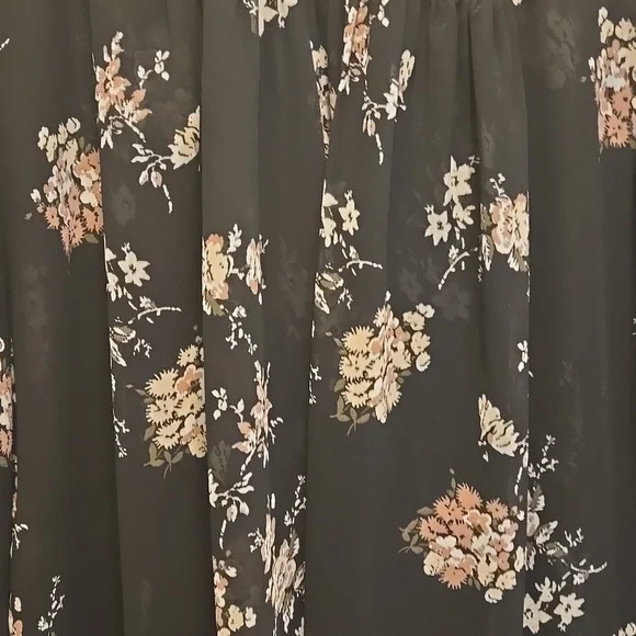 Top - Picture 3 of 4